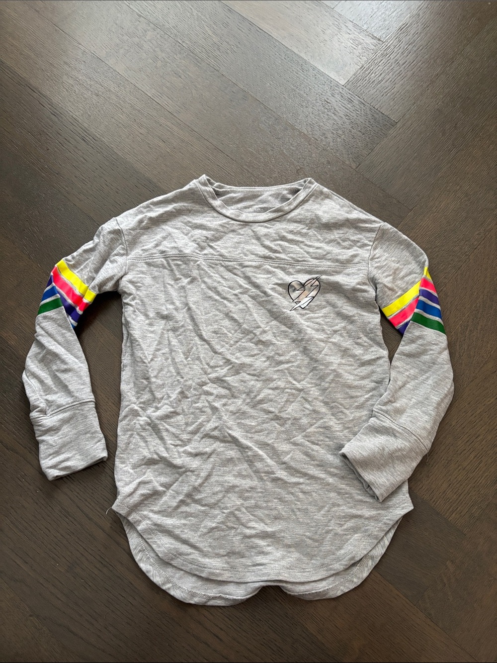 Girls' Gray Long-Sleeve Tee with Rainbow Sleeve Stripes and Heart